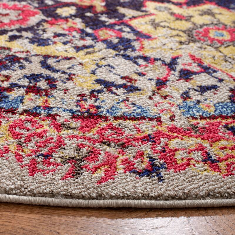 SAFAVIEH Monaco Nevzeta Distressed Boho Rug