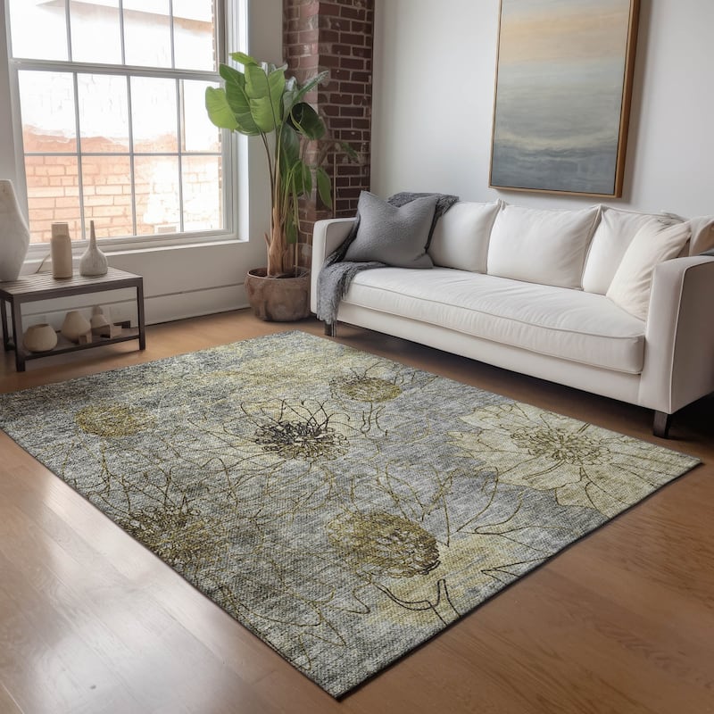 Machine Washable Indoor/ Outdoor Contemporary Floral Chantille Rug