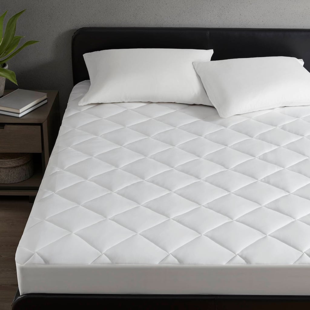 Sharper Image All Season Overfilled Deep Pocket Mattress Pad