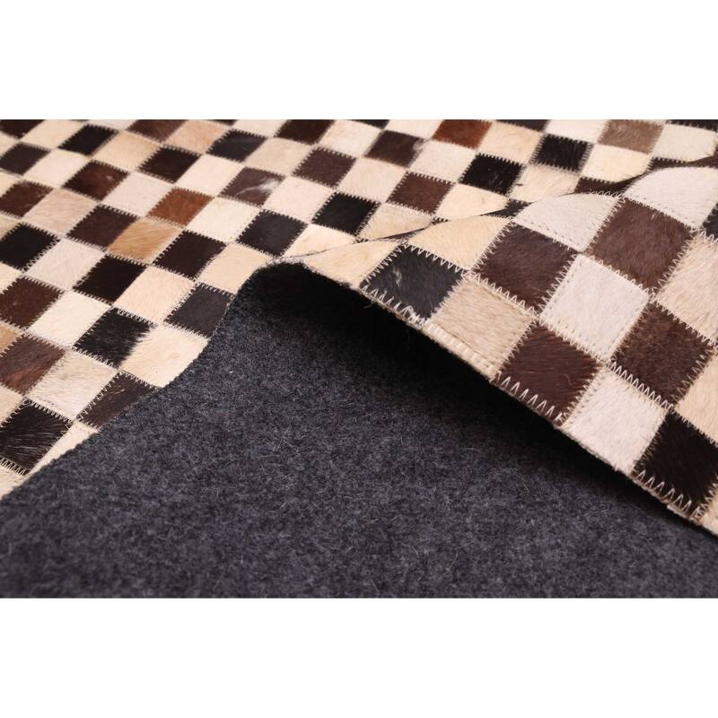 ECARPETGALLERY Handmade Cowhide Patchwork Dark Brown Leather Rug - 4'1 x 6'0