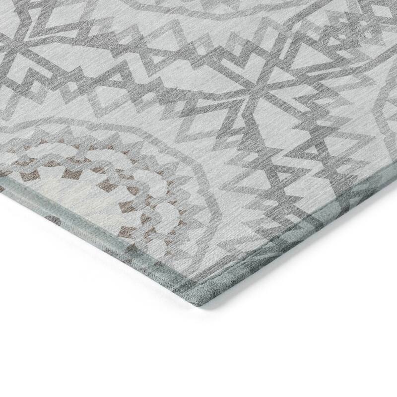 Machine Washable Indoor/ Outdoor Chantille Boho Global Rug