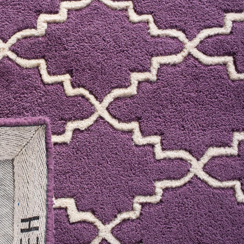 SAFAVIEH Handmade Chatham Carlota Modern Moroccan Wool Rug