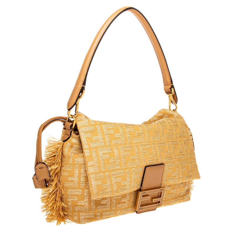 Fendi Mamma Baguette Medium
