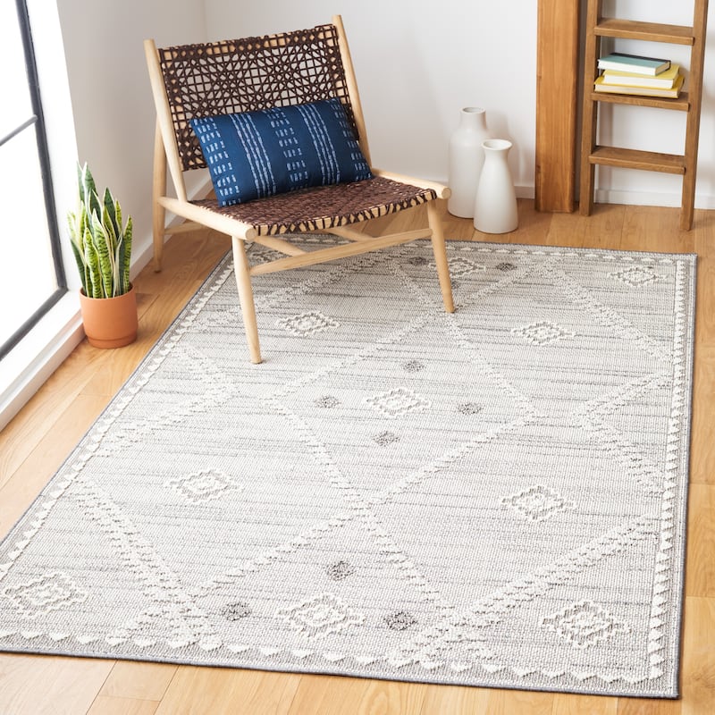 SAFAVIEH Global Dervla Moroccan Boho Tribal Indoor/ Outdoor Waterproof - 5' 3" x 7' 6" - Light Grey/Ivory - Runner/Rectangle
