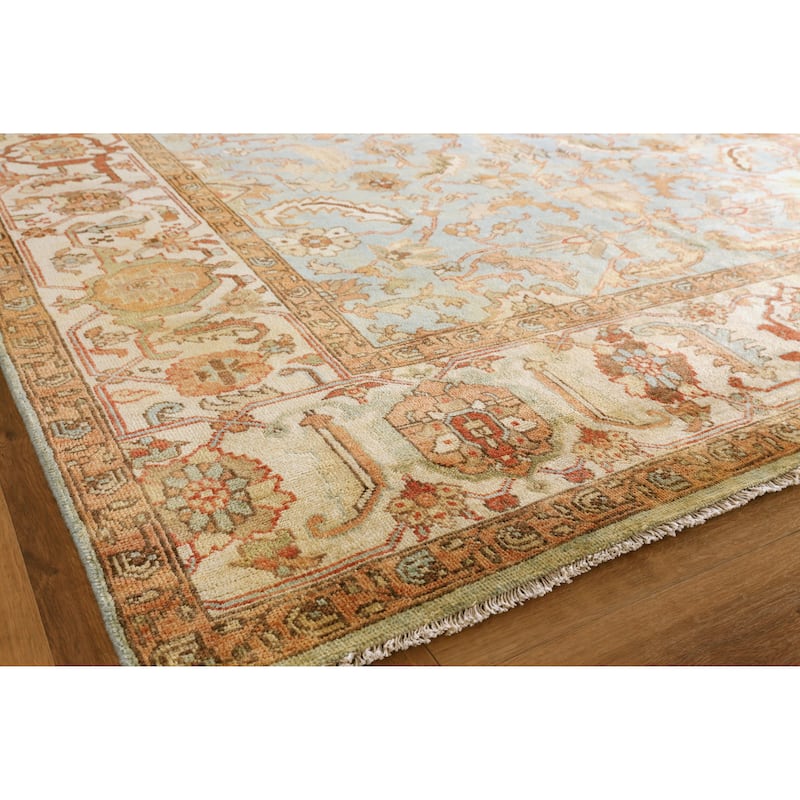 EXQUISITE RUGS Antique Weave Serapi Hand-knotted New Zealand Wool Light Blue/Ivory Area Rug.
