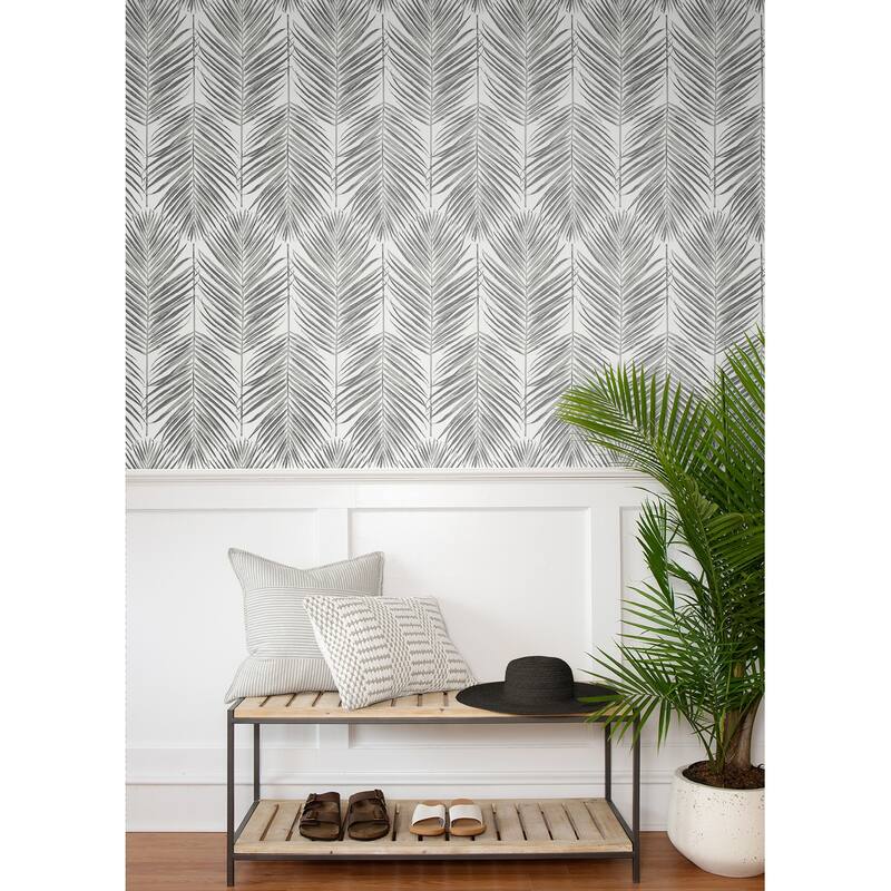 Seabrook Designs Marina Palm Non-Woven Unpasted Wallpaper