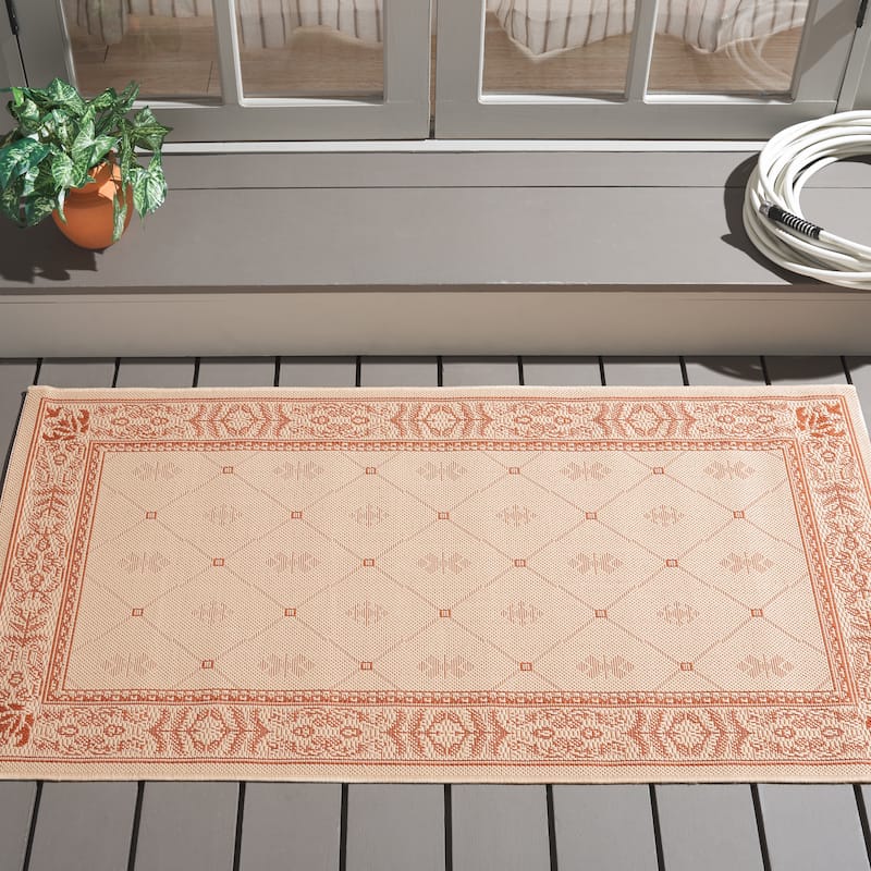 SAFAVIEH Courtyard Hendrina Indoor/ Outdoor Waterproof Patio Backyard Rug