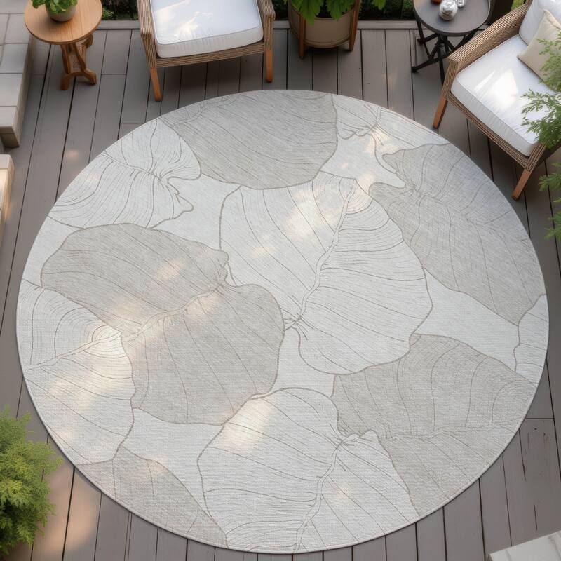 Machine Washable Indoor/ Outdoor Tropical Floral Chantille Rug - Ivory - 8' x 8'