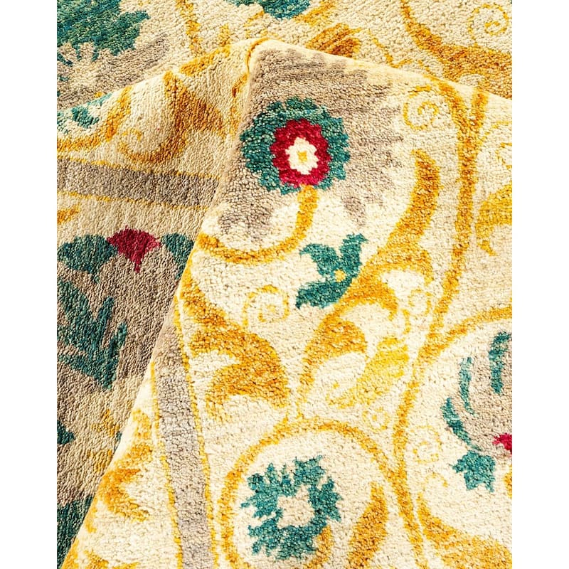 Overton Handknotted Wool Vintage Inspired Contemporary Suzani Ivory Area Rug - 18' 4" x 12' 3"