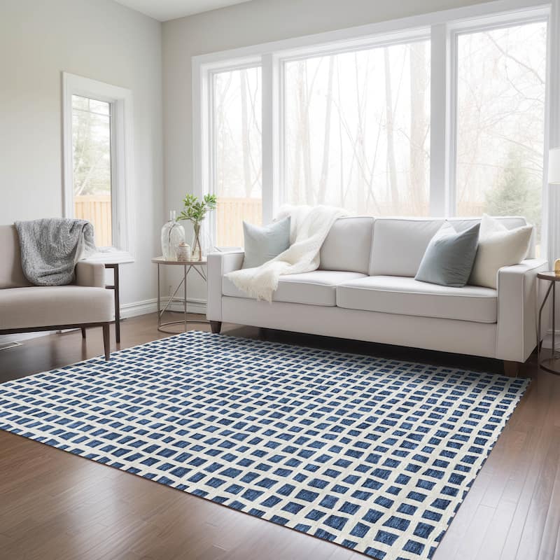 Machine Washable Indoor/ Outdoor Chantille Squared Rug