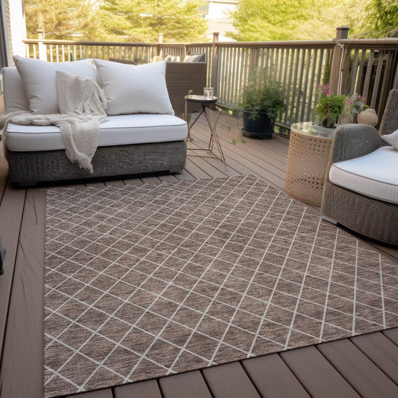 Machine Washable Indoor/ Outdoor Chantille Diamond Trellis Rug