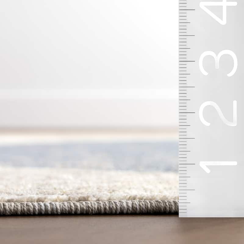 Nuloom Sophia Contemporary Geometric Area Rug