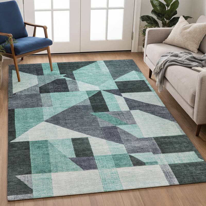 Machine Washable Indoor/ Outdoor Modern Geo Chantille Rug