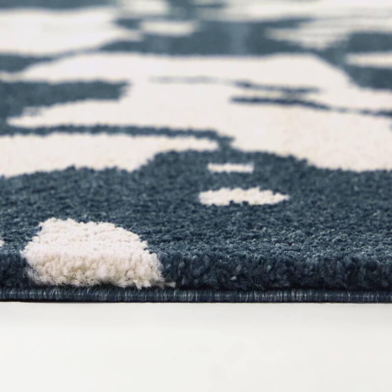 Mila Abstract Modern Area Rug