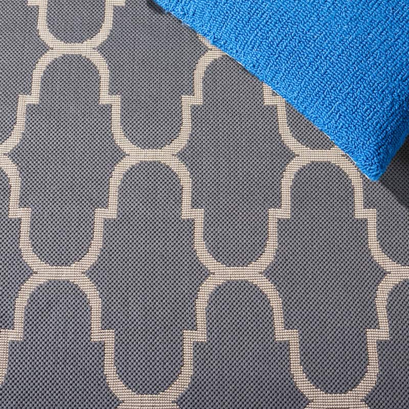 SAFAVIEH Courtyard Sufia Waterproof Trellis Backyard Patio Rug