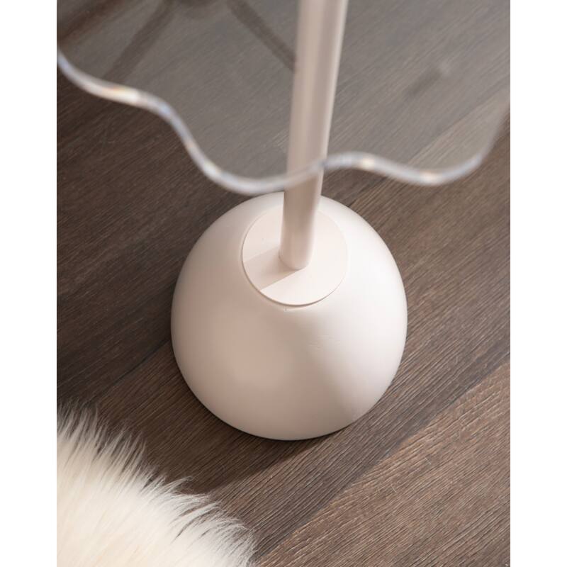 Kate and Laurel Acari Scalloped Drink Table