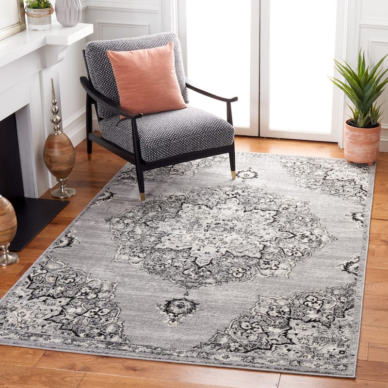 SAFAVIEH, Brentwood Annu Distressed Medallion Rug - 8' x 10'