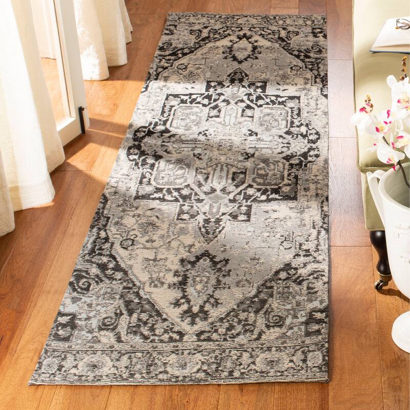 SAFAVIEH Classic Vintage Boho Aishah Boho Oriental Cotton Rug - 2'3" x 8' Runner - Anthracite
