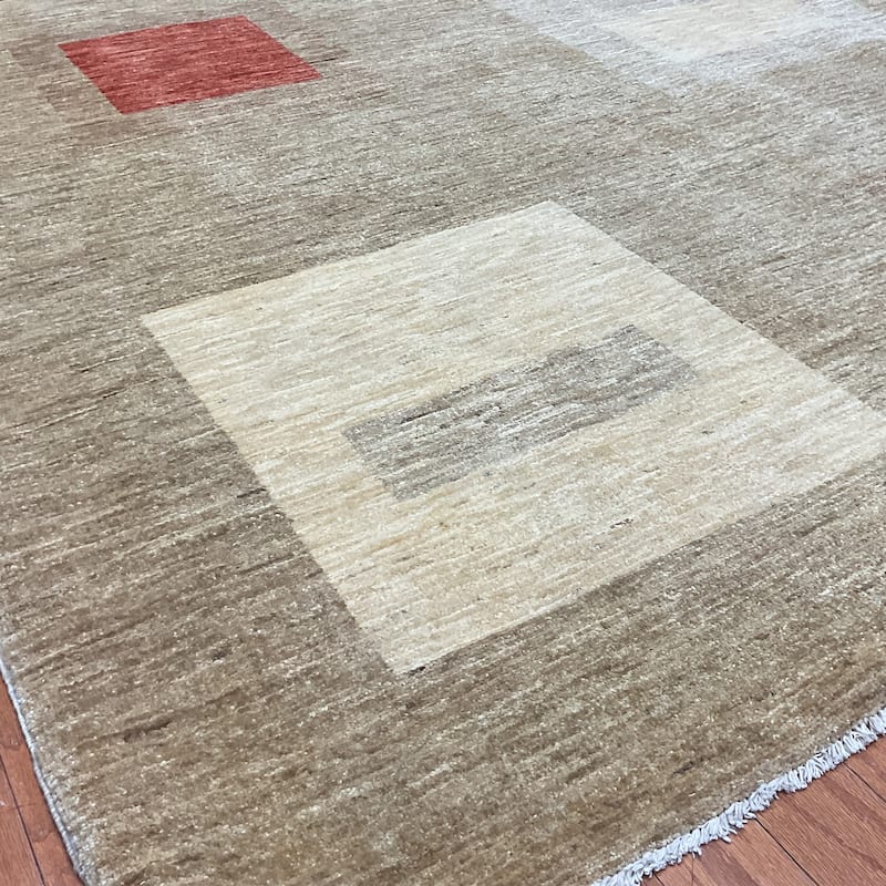 HERAT ORIENTAL Handmade Vegetable Dye Contemporary Wool Rug - 6'4" x 8'10"