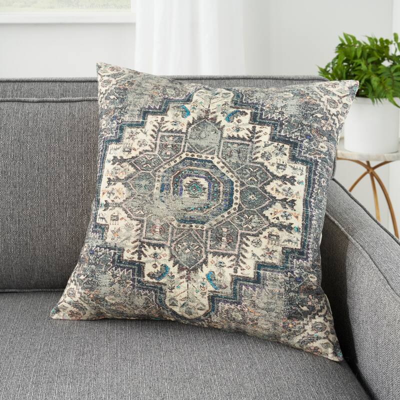 57 Grand by Nicole Curtis Boho Persian Medallion Grey/Multi Throw Pillow , ( 20" X 20" )