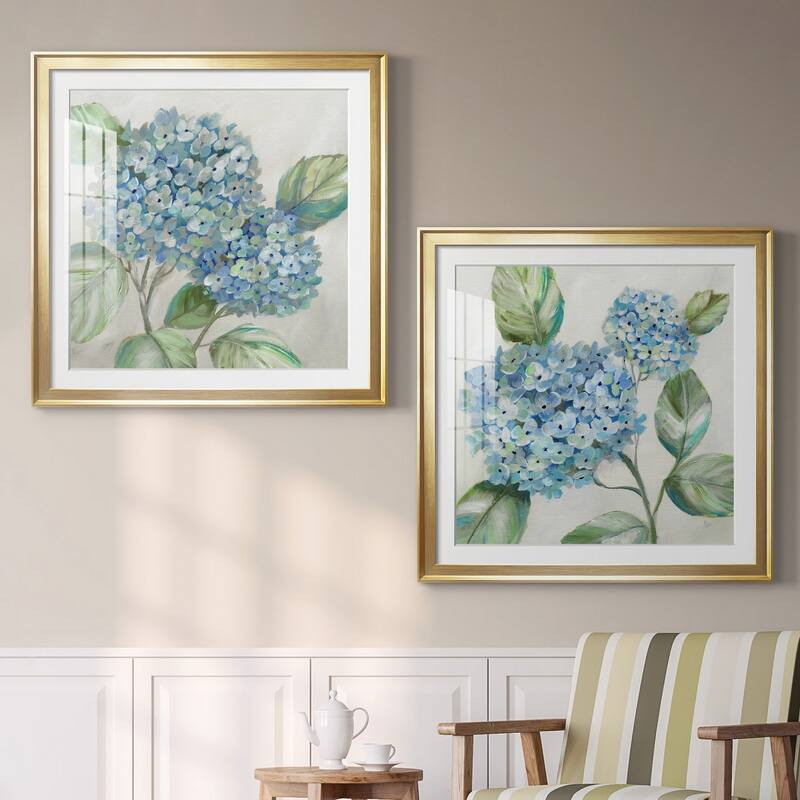 Hydrangea Beauty I Premium Framed Print - Ready to Hang