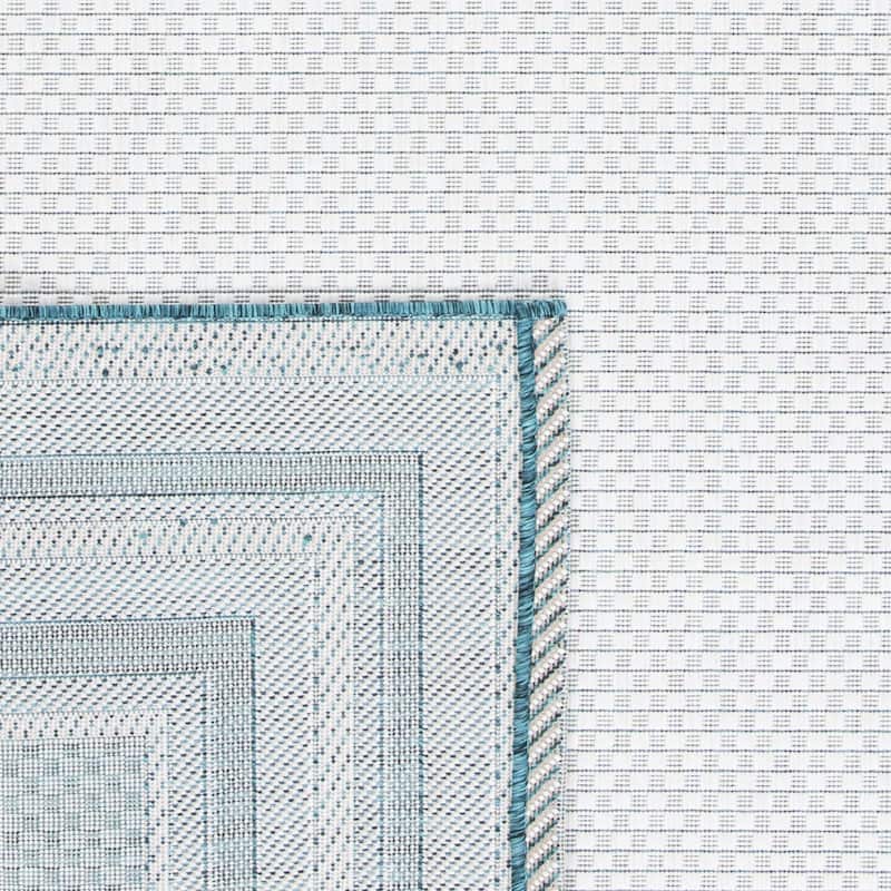 SAFAVIEH Courtyard Vickie Indoor/ Outdoor Waterproof Patio Backyard Rug
