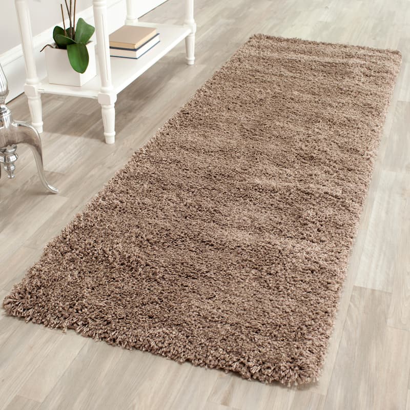 SAFAVIEH California Premium Shag Izat 2-inch Thick Area Rug - 2'3" x 7' Runner - Taupe
