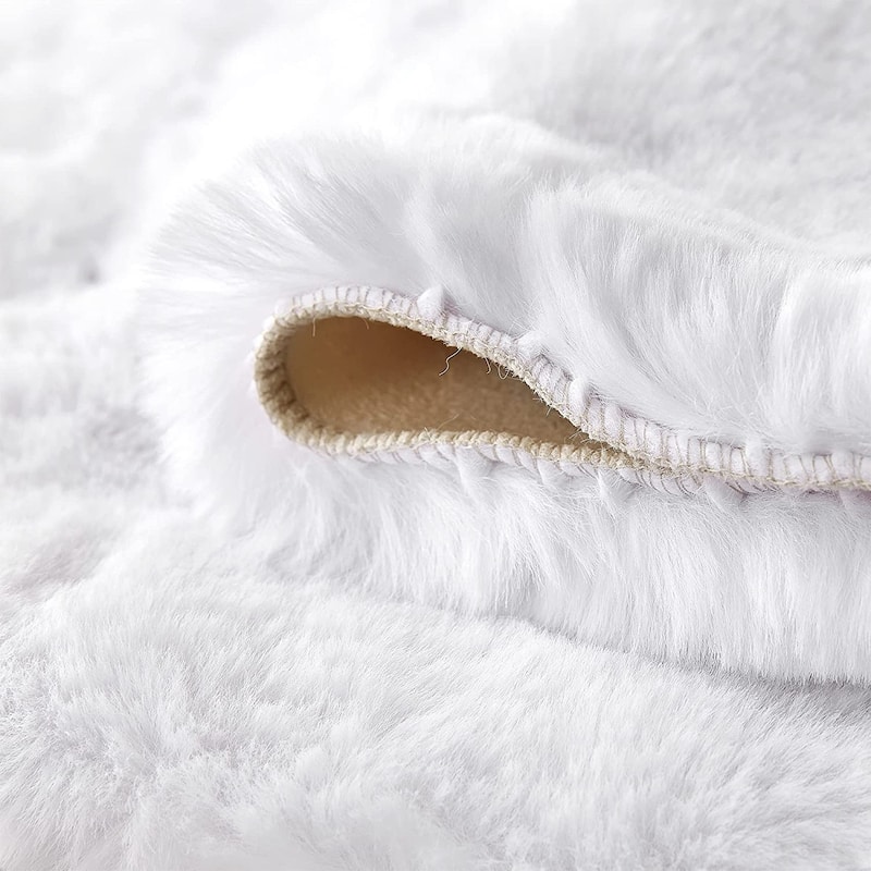 Chunky Bunny - Coma Inducer® End of Bed Runner - White