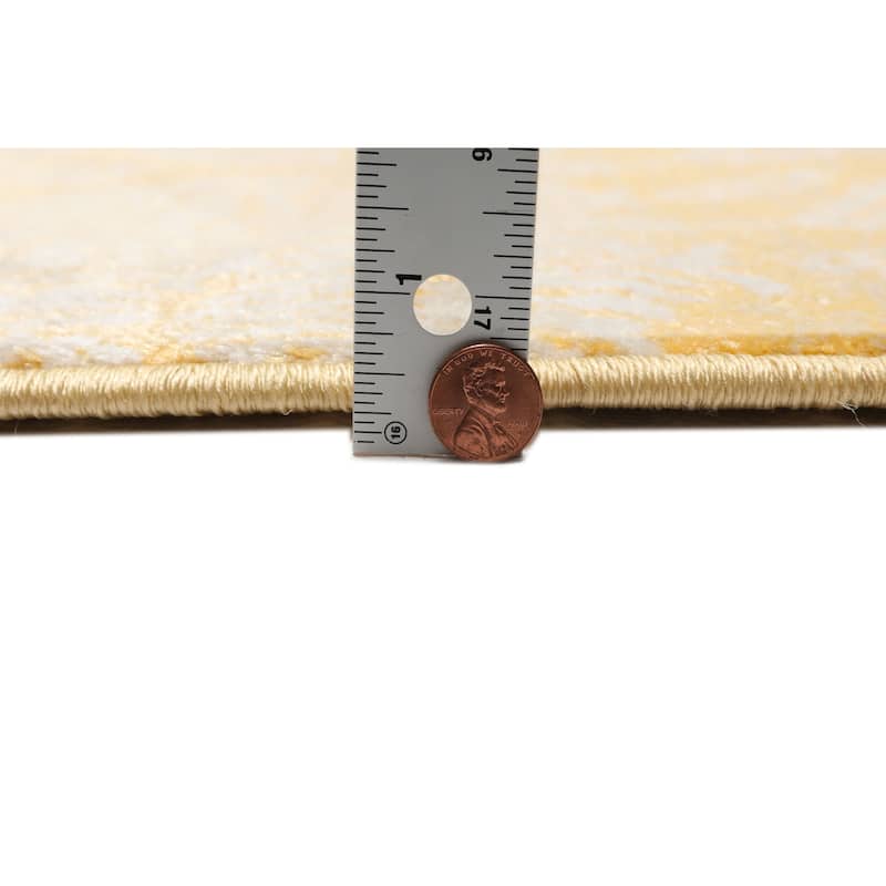 Gold Polypropylene Gabi Traditional Area Rug