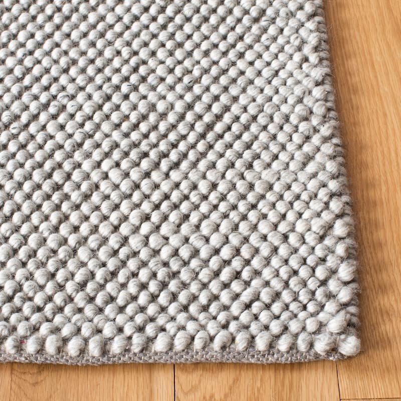 SAFAVIEH Handmade Natura Eduina New Zealand Wool Rug
