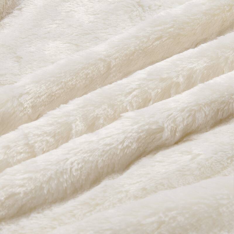Belardo FauxFur Throw