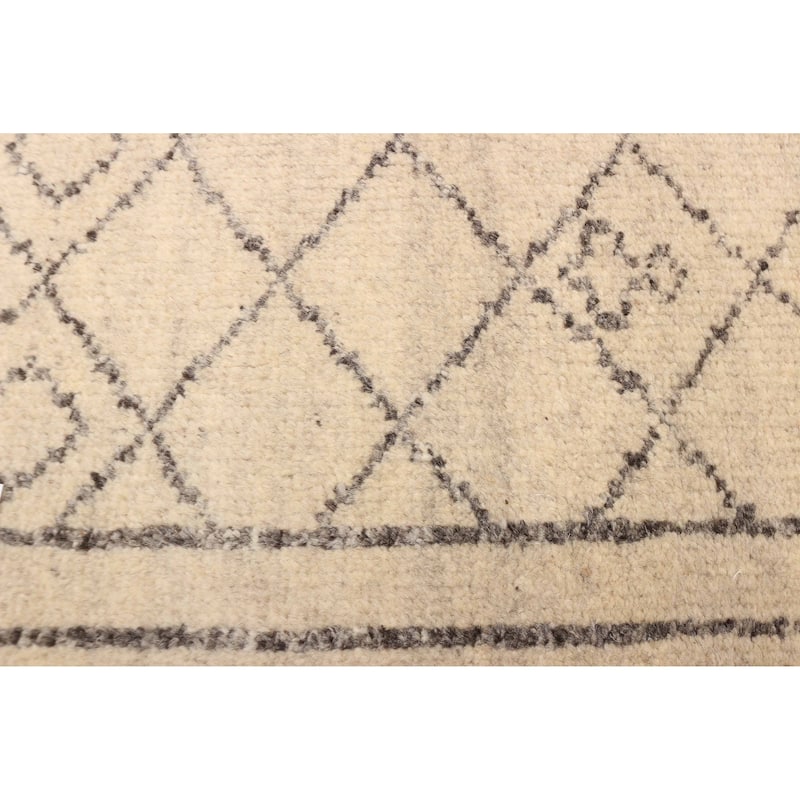 ECARPETGALLERY Hand-knotted Tangier Ivory Wool Rug - 5'6 x 7'11