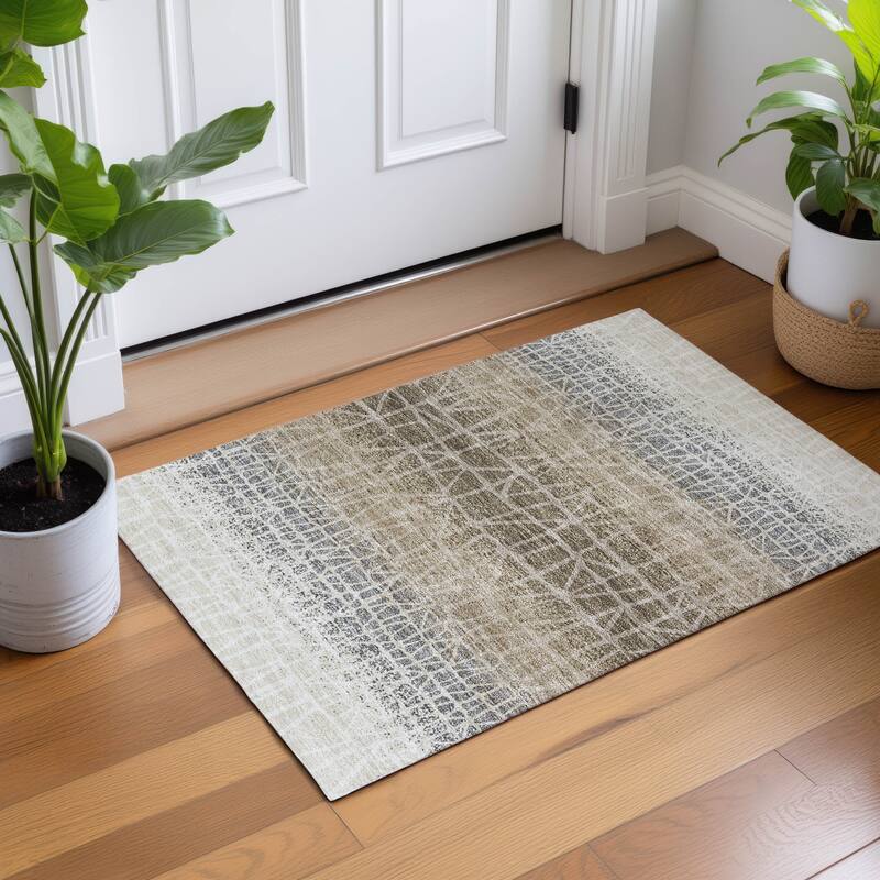 Machine Washable Indoor/ Outdoor Boho Global Chantille Rug