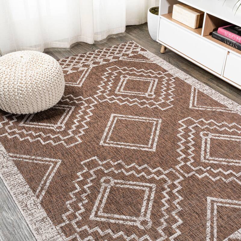 JONATHAN Y Carwa Diamond Tribal Medallion Indoor/Outdoor Area Rug