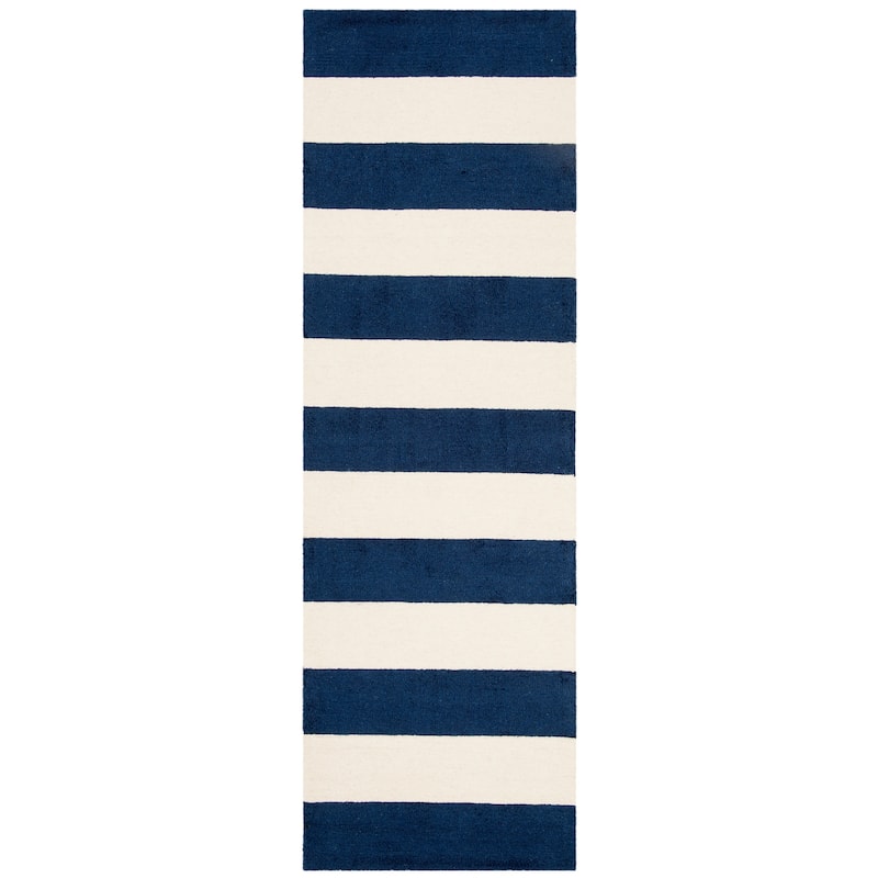 SAFAVIEH Handmade Kids Aimy Stripe Wool Rug - 2'6" x 8' Runner - Navy/Ivory - Runner