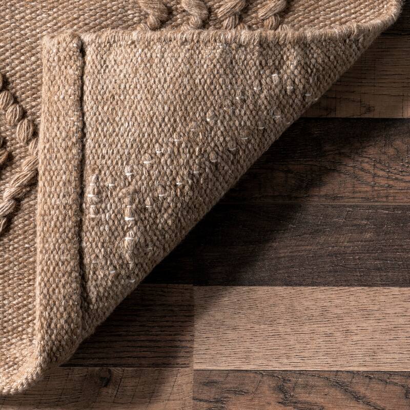 Nuloom Jovianne Textured Lattice Area Rug