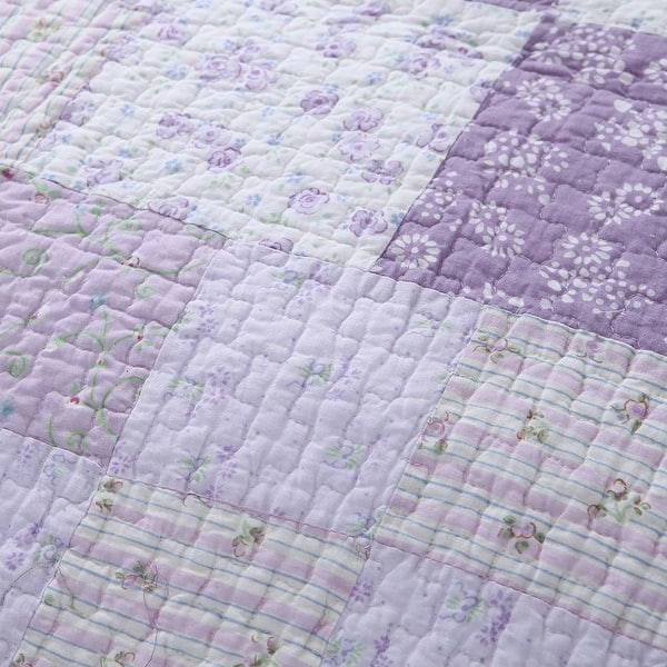 King Size Free Shams Floral Lilac Lavender Patchwork Bedspread Set Brand New