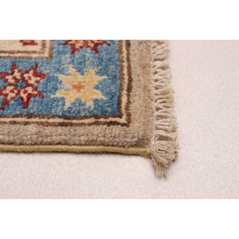 ECARPETGALLERY Hand-knotted Uzbek Ghazni Beige Wool Rug - 4'0 x 5'9