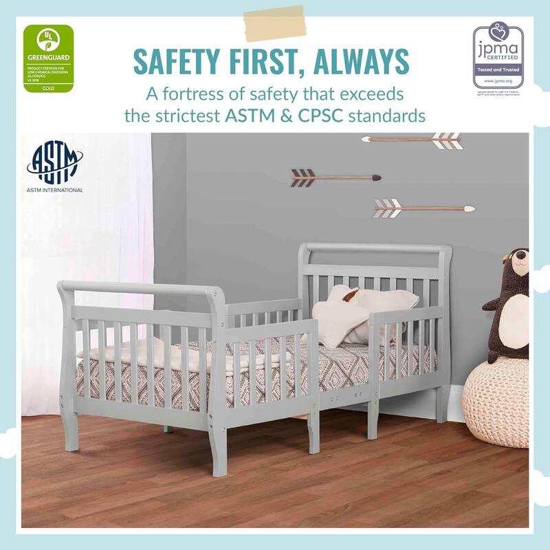 Dream On Me Emma 3 in 1 convertible toddler bed