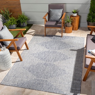 Livabliss Vivianne Modern Geometric Indoor/ Outdoor Area Rug