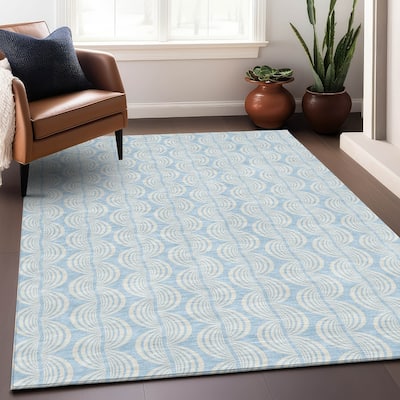 Machine Washable Indoor/ Outdoor Wavy Modern Chantille Rug