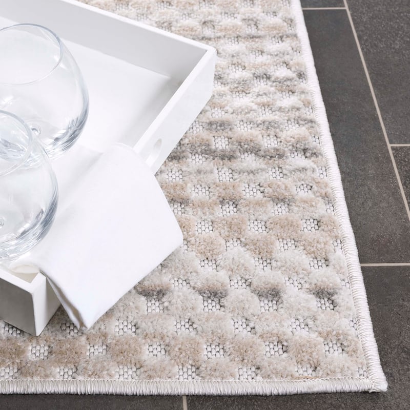 SAFAVIEH Stella Zheka Modern & Contemporary Rug