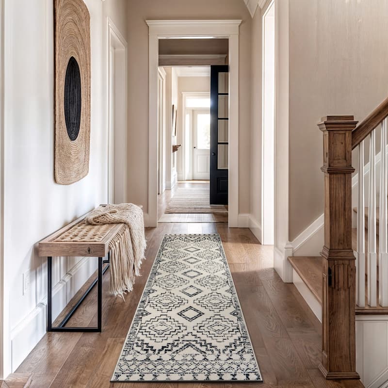 Transitional Bohemian Area Rug, Pet Friendly for Bedroom & Living Room - 2' 3" x 12' - Cream