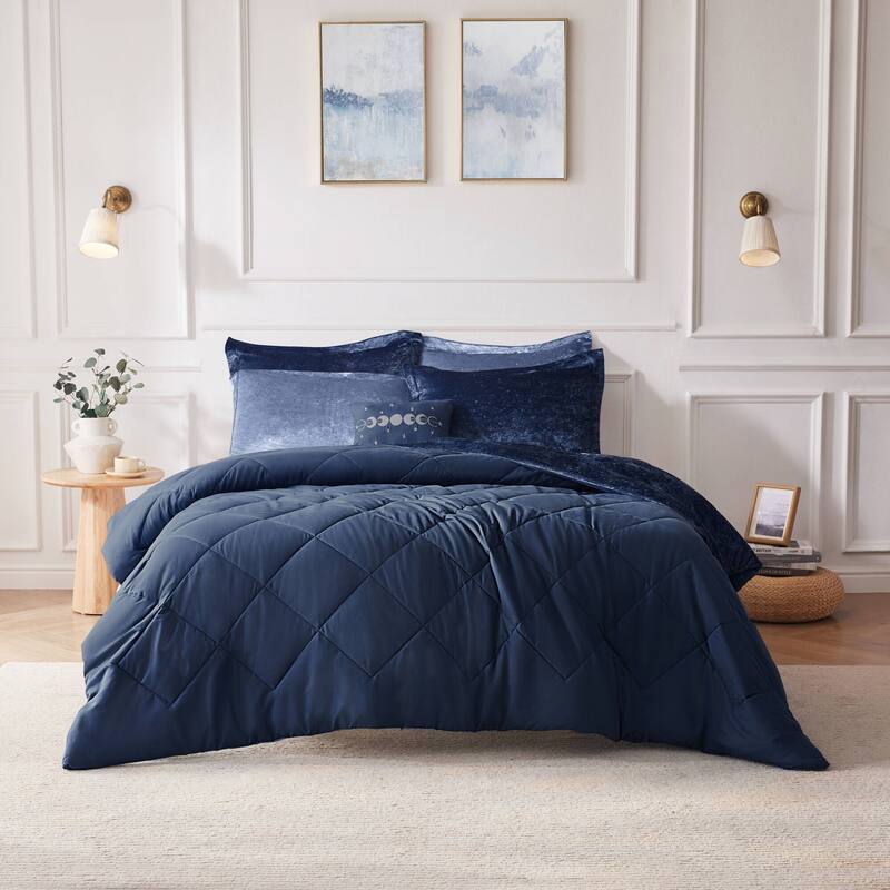 Intelligent Design Isabel Velvet Comforter Set