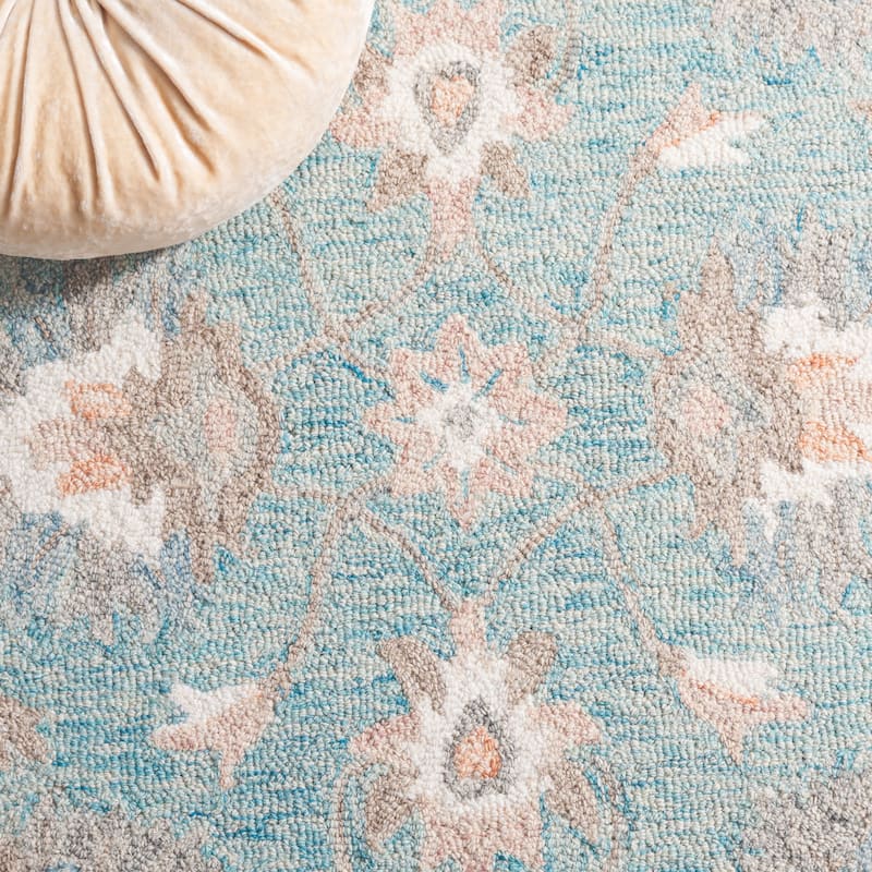 SAFAVIEH Handmade Heritage Sigþridur Traditional Wool Rug