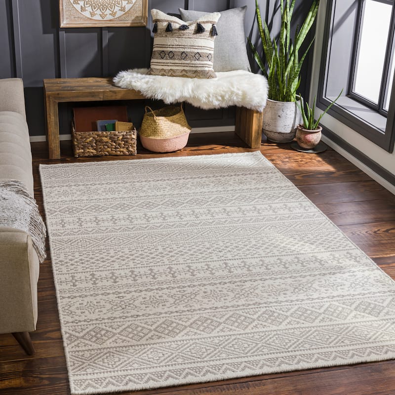 Artistic Weavers Shobha Handmade Wool Boho Area Rug - Camel - 2' x 3'