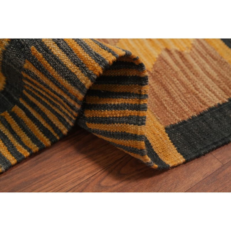 Hand Woven Southwestern Wool Multi-Colored Geometric Area Rug - 12' 10'' X 10' 0''