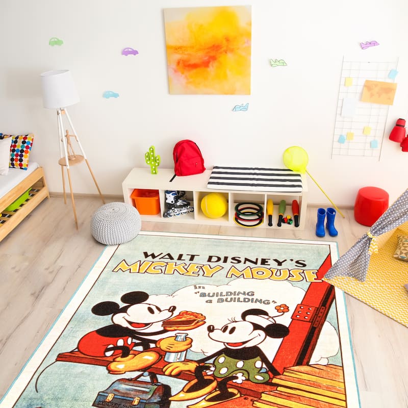 Licensed Disney Mickey Mouse and Minnie Mouse Original 'Building a Building' Poster Youth Area Rug - 4'6"x6'6"