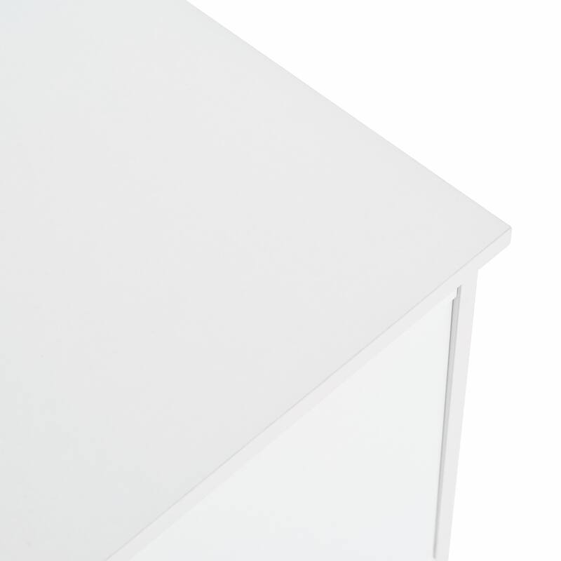 Stylish TV Stand with Adjustable Shelves for TVs Up to 78''