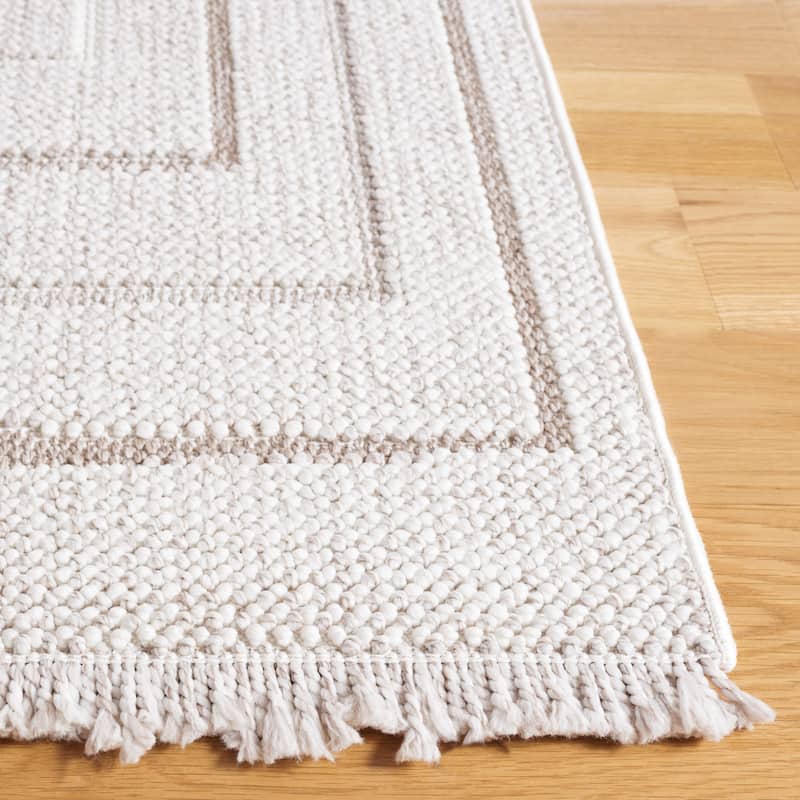 SAFAVIEH Lotus Jacklyn Rustic Rug - 5'3" x 7'6"